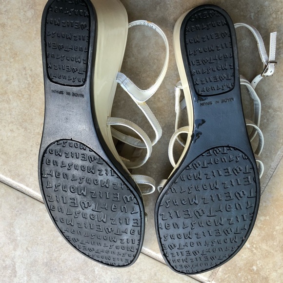 Stuart Weitzman shoes - Picture 4 of 5